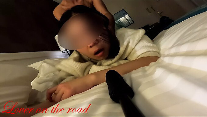 American man and Korean pop star engage in hotel room sexual encounter - Intimate journey