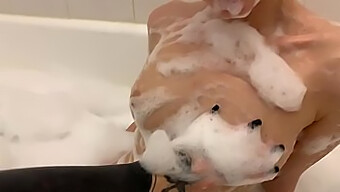 Young And Skinny Amateur Enjoys A Steamy Bath