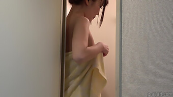 Sarina Kurokawa'S Intimate Shower Experience On Japanese Webcam