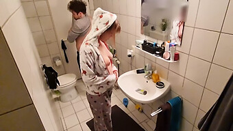 Brutal Anal Sex With Seductive Stepsister In The Bathroom