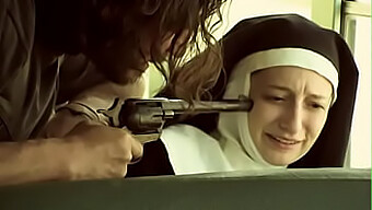 Monjas Desnudas Con Grandes Armas En Un Ardiente Brrip Del 2010