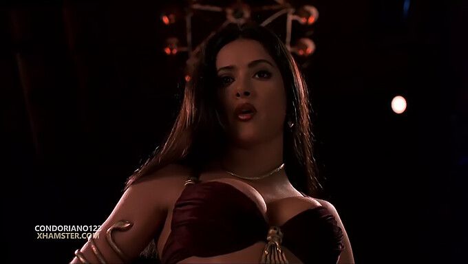 Salma Hayek v sexy spodnom prádle