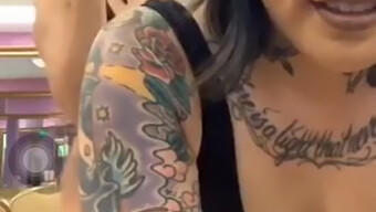 Inked Asian Woman Twerks On Periscope For Homemade Viewing