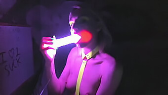 Watch Kelly Copperfield'S Intense Deepthroat On Webcam With Led-Lit Dildo